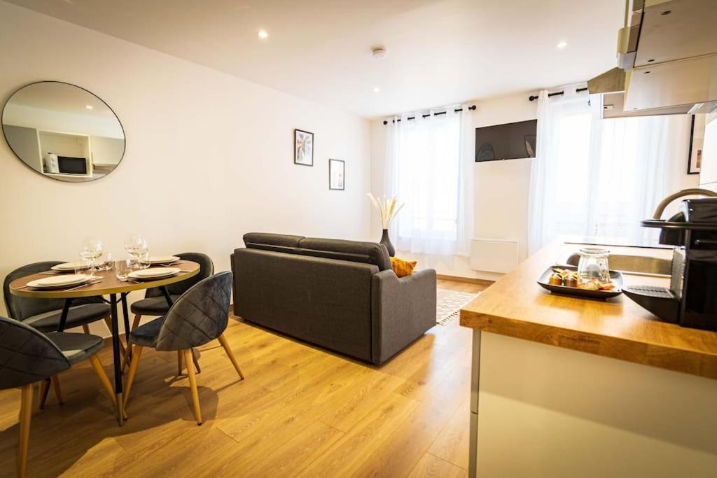 L'Albatros 007 - Hypercentre * Cosy * Wifi Apartment Saint-Quentin  Exterior photo